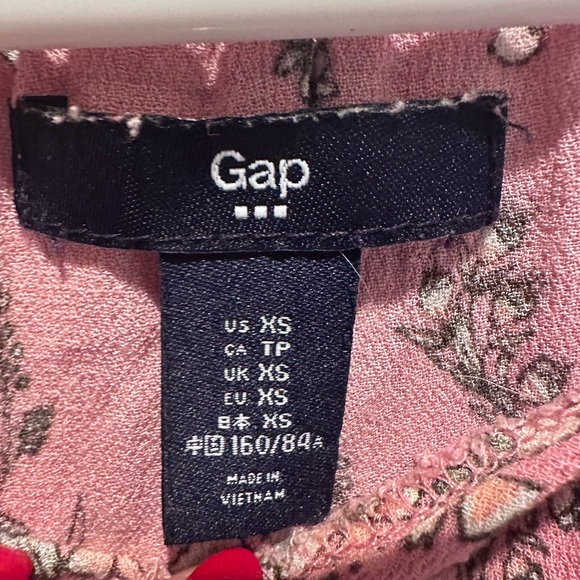 Gap Pink Floral Ruffled Blouse Top Size XS - Picture 2 of 5
